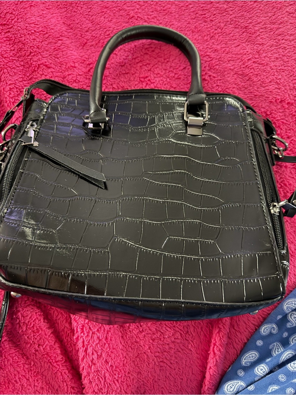 Black Croc-Embossed Tote Bag - Classic Women's Handbag